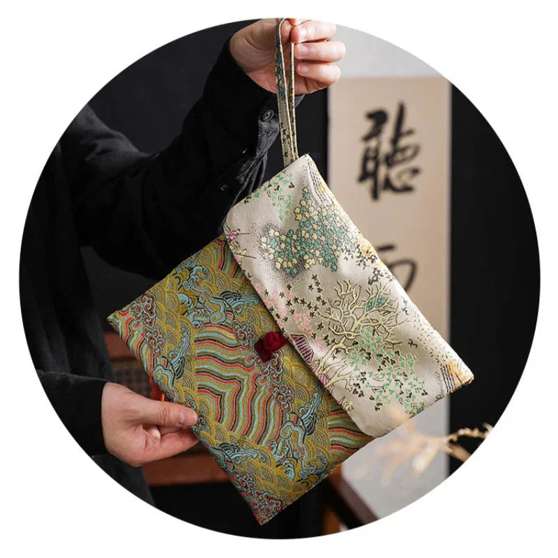 Handmade Tea Cake Flip-top Portable Bag / Tea Cake Gift Bag - YIQIN TEA HOUSE | yiqinteahouse.com | tea accessories, tea cake, teaware
