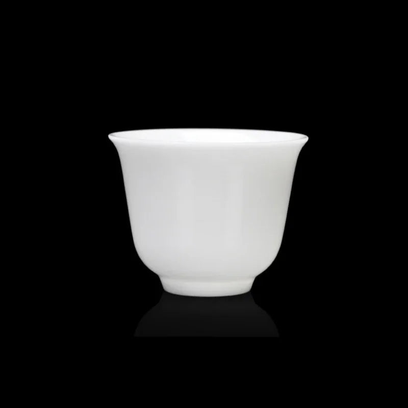ice-jade-white-porcelain-small-tea-cup-45-50ml-yiqin-tea-house-yiqinteahouse-com-11 - YIQIN TEA HOUSE 一沁茶舍 yiqinteahouse.com