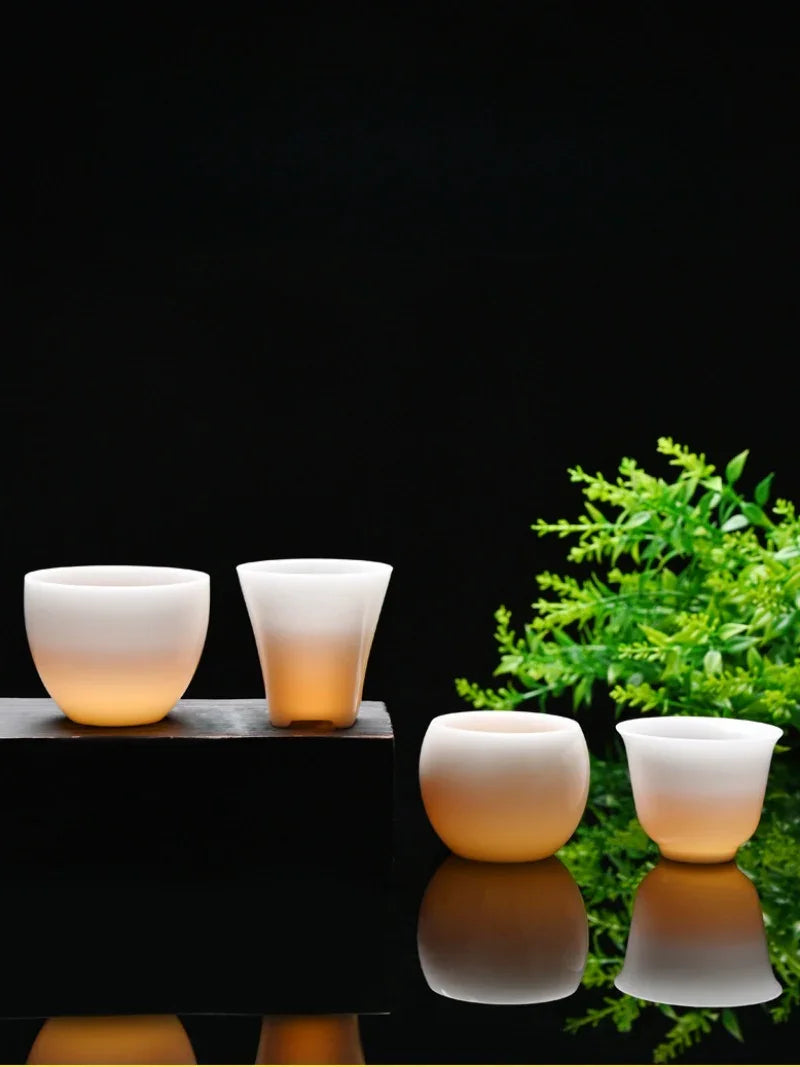 ice-jade-white-porcelain-small-tea-cup-45-50ml-yiqin-tea-house-yiqinteahouse-com-20 - YIQIN TEA HOUSE 一沁茶舍 yiqinteahouse.com