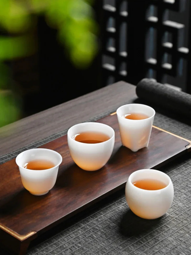 ice-jade-white-porcelain-small-tea-cup-45-50ml-yiqin-tea-house-yiqinteahouse-com-21 - YIQIN TEA HOUSE 一沁茶舍 yiqinteahouse.com