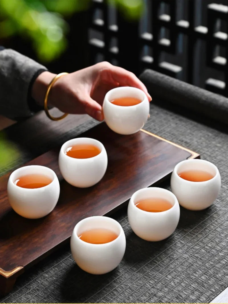 ice-jade-white-porcelain-small-tea-cup-45-50ml-yiqin-tea-house-yiqinteahouse-com-23 - YIQIN TEA HOUSE 一沁茶舍 yiqinteahouse.com
