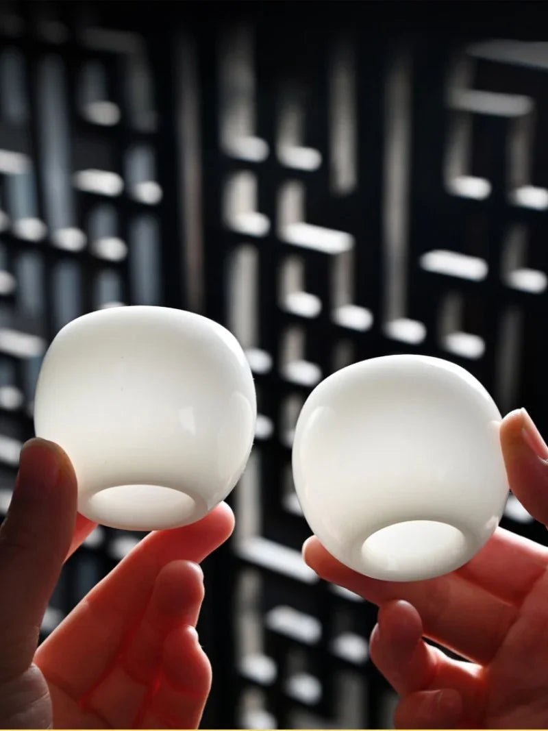 ice-jade-white-porcelain-small-tea-cup-45-50ml-yiqin-tea-house-yiqinteahouse-com-26 - YIQIN TEA HOUSE 一沁茶舍 yiqinteahouse.com