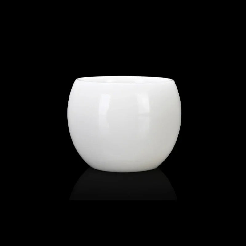 ice-jade-white-porcelain-small-tea-cup-45-50ml-yiqin-tea-house-yiqinteahouse-com-8 - YIQIN TEA HOUSE 一沁茶舍 yiqinteahouse.com