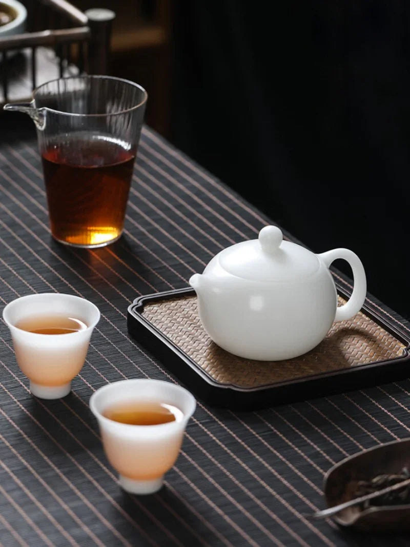 ice-jade-white-porcelain-xishi-pot-200300ml-yiqin-tea-house-yiqinteahouse-com-23 - YIQIN TEA HOUSE 一沁茶舍 yiqinteahouse.com