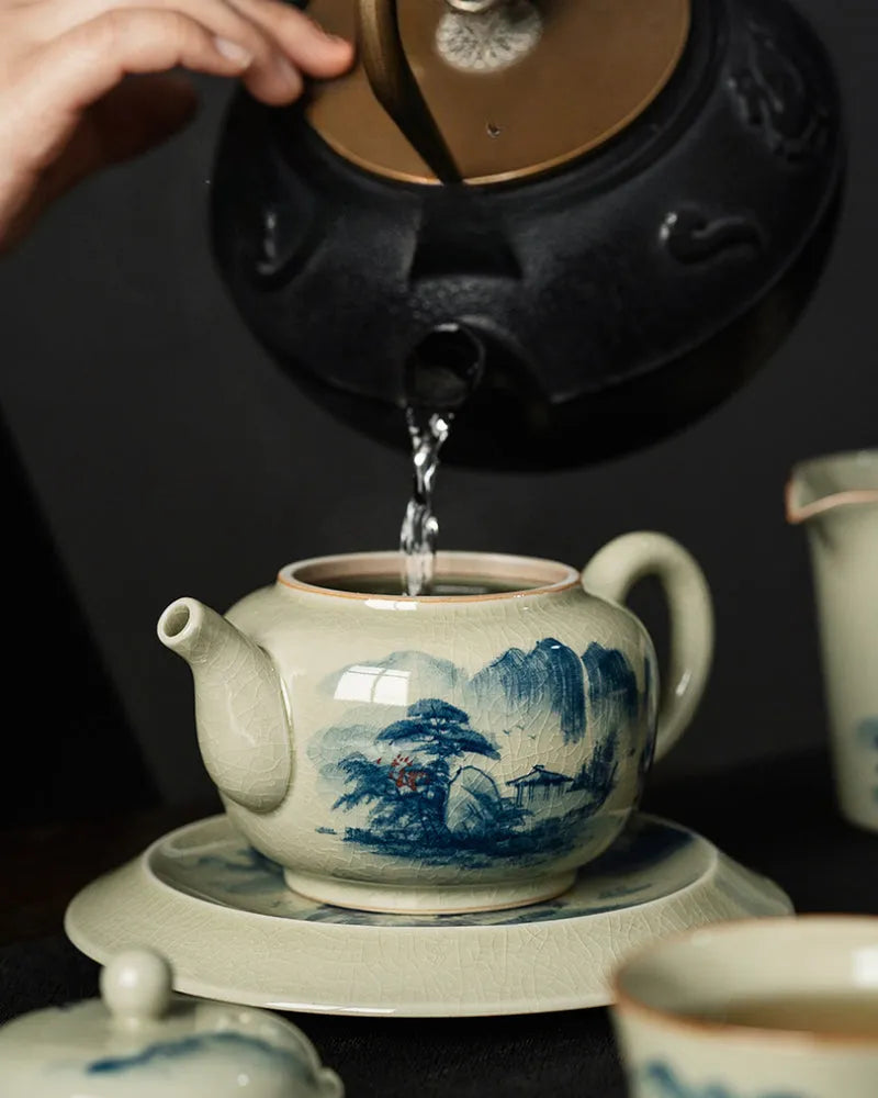 Jindezhen Gu Ru Ice Crackle Ceramic Hand-painted [Dezhong] Teapot 250ml - YIQIN TEA HOUSE | yiqinteahouse.com | ceramic teapot, jiangshan keran, teapot, teaware