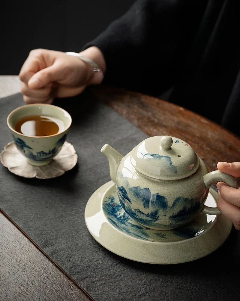 Jindezhen Gu Ru Ice Crackle Ceramic Hand-painted [Dezhong] Teapot 250ml - YIQIN TEA HOUSE | yiqinteahouse.com | ceramic teapot, jiangshan keran, teapot, teaware