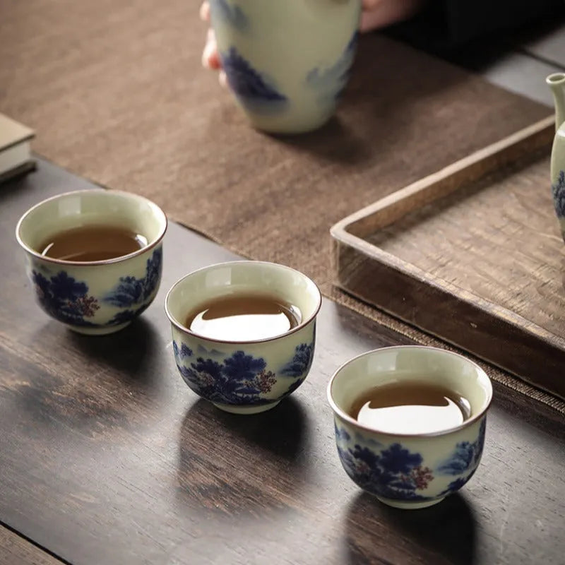 Jindezhen Gu Ru Ice Crackle Ceramic Tea Cup [Jiangshan Keran] - YIQIN TEA HOUSE | yiqinteahouse.com | jiangshan keran, tea cup, teaware