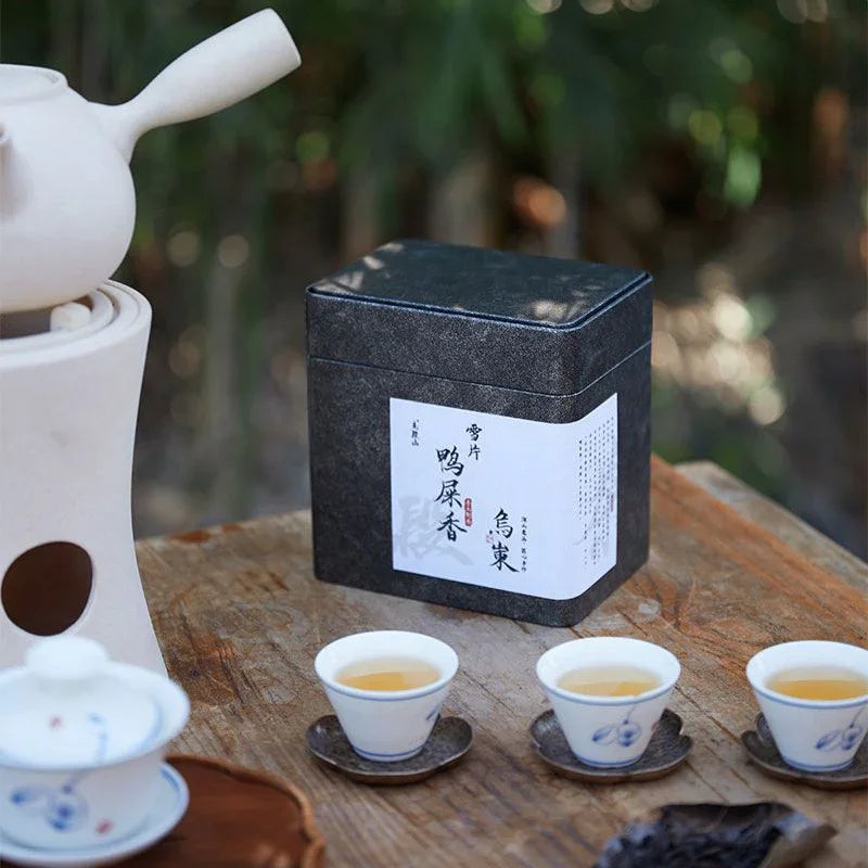 Lao Duan Shan Premium Phoenix Dancong [Snowflakes Yashixiang] Oolong Tea - YIQIN TEA HOUSE | yiqinteahouse.com | oolong tea, phoenix dancong, tea