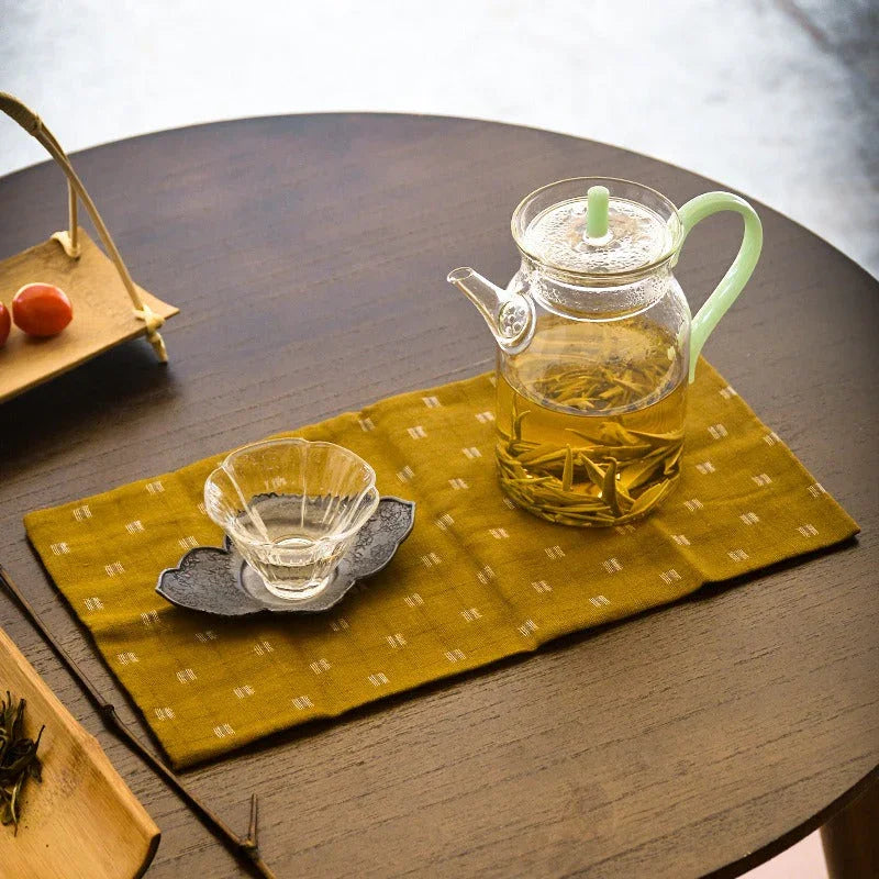 Linen Cotton Zen Tea Tower [Checkered] - YIQIN TEA HOUSE | yiqinteahouse.com | tea accessories, tea towel, teaware