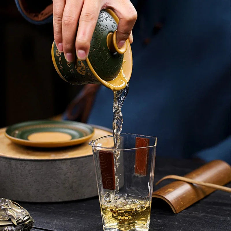Master Handmade Yixing Zisha Gaiwan [Hundred Blessings] (Huangjin Duan Ni - 150ml)