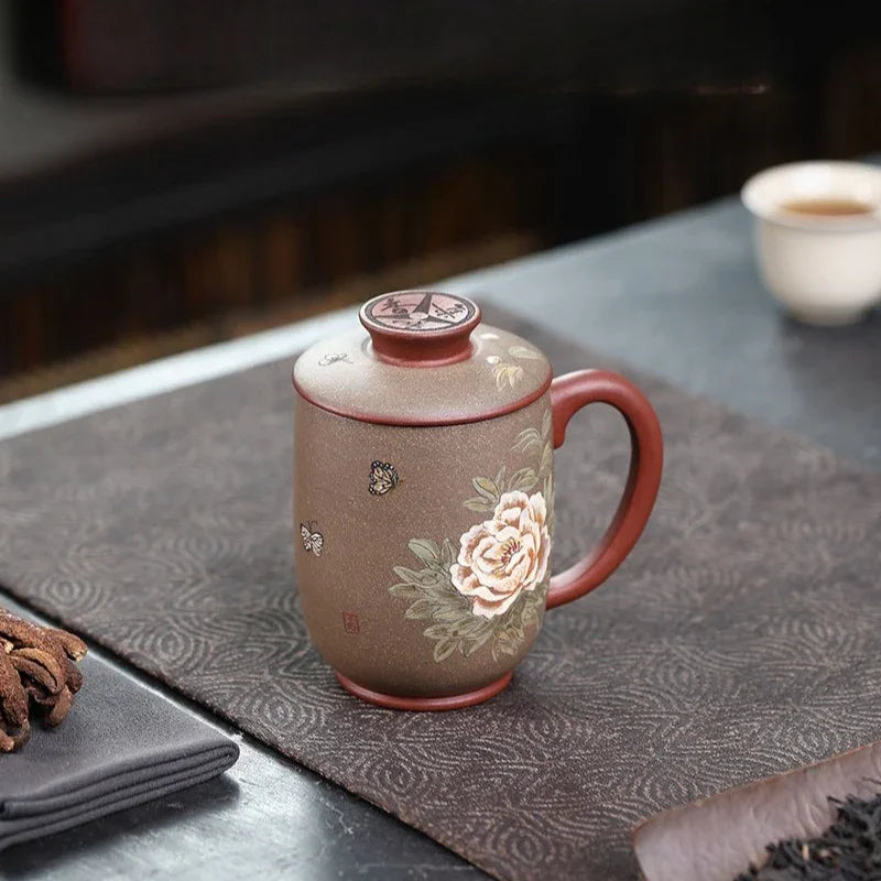 Tasse à thé Yixing Zisha faite à la main [Ji Xiang] (Long Xue Sha - 200 ml)
