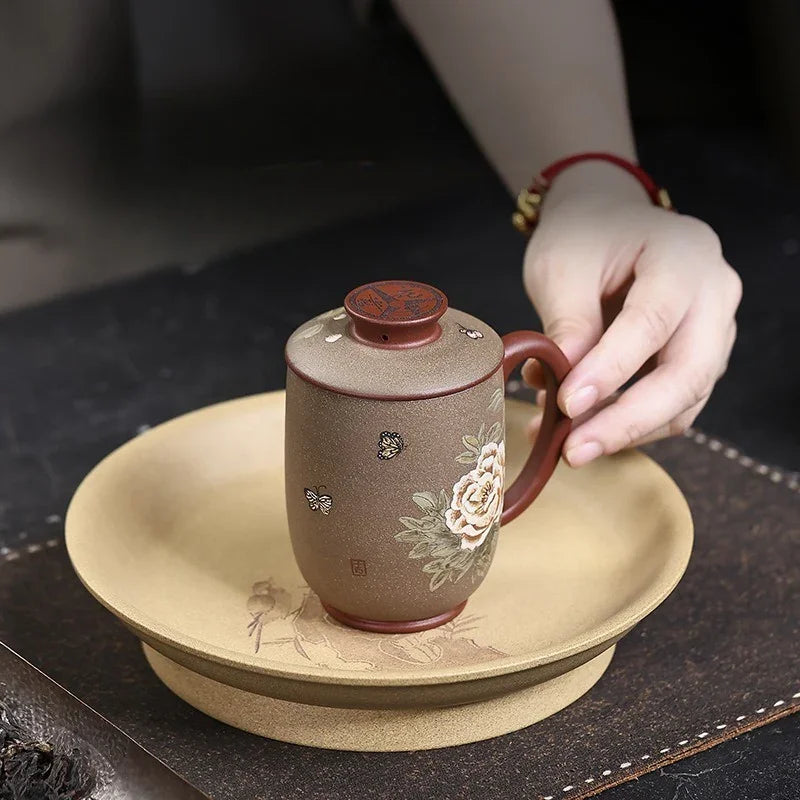 Tasse à thé Yixing Zisha faite à la main [Ji Xiang] (Long Xue Sha - 200 ml)