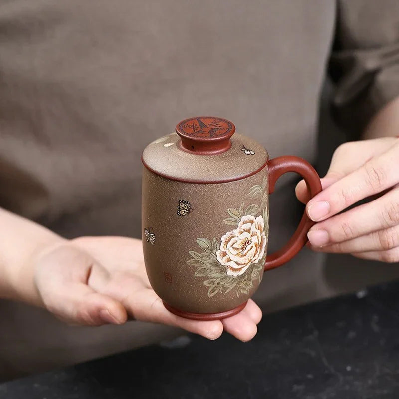 Tasse à thé Yixing Zisha faite à la main [Ji Xiang] (Long Xue Sha - 200 ml)