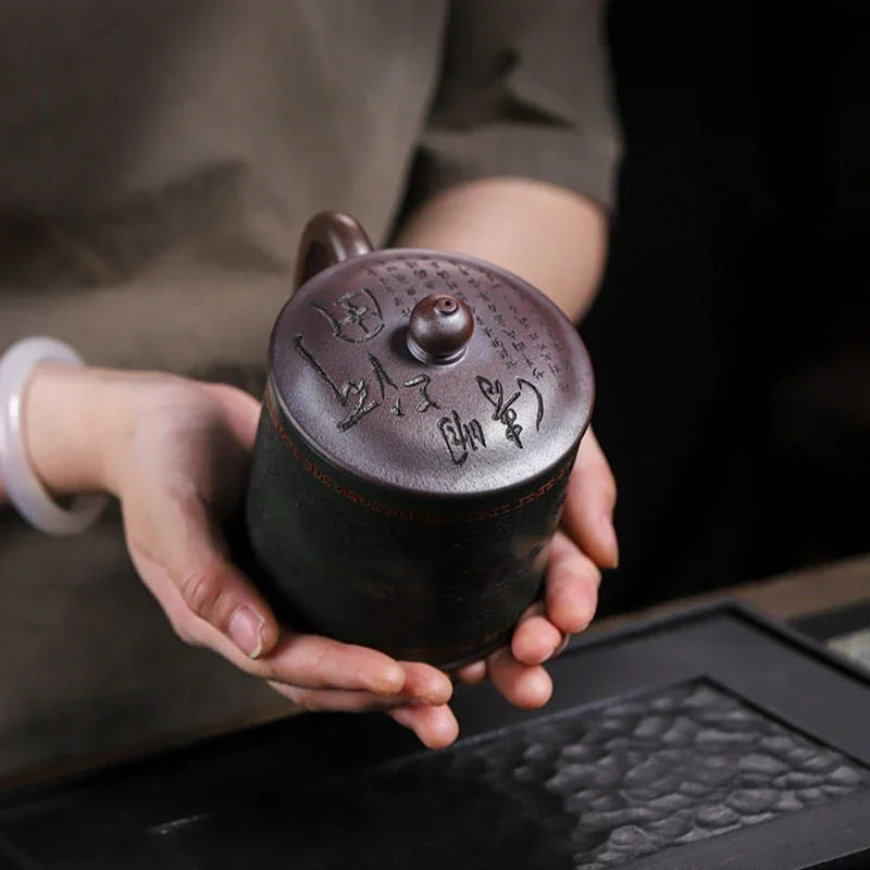 Master Handmade Yixing Zisha Tea Mug [The Great Bianjing] (Jinsha Zi Ni - 470ml) - YIQIN TEA HOUSE | yiqinteahouse.com | tea mug, teaware
