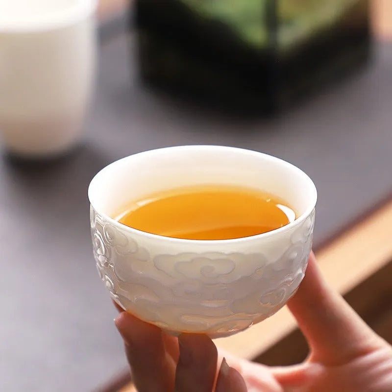 Mutton Fat Jade White Porcelain Tea Cup [Fudiao Xiang Yun] 110ml - YIQIN TEA HOUSE | yiqinteahouse.com | tea cup, teaware