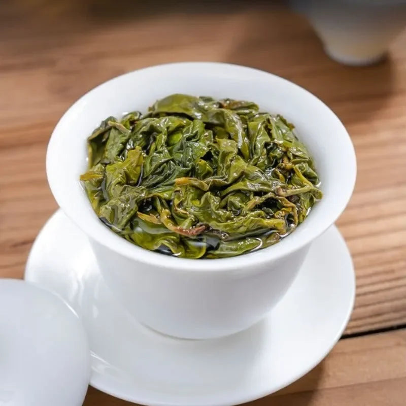Premium High Mountain [Dongding Oolong] Strong Aroma Oolong Tea Gift Set 250/500g - YIQIN TEA HOUSE | yiqinteahouse.com | dongding oolong, oolong tea, tea