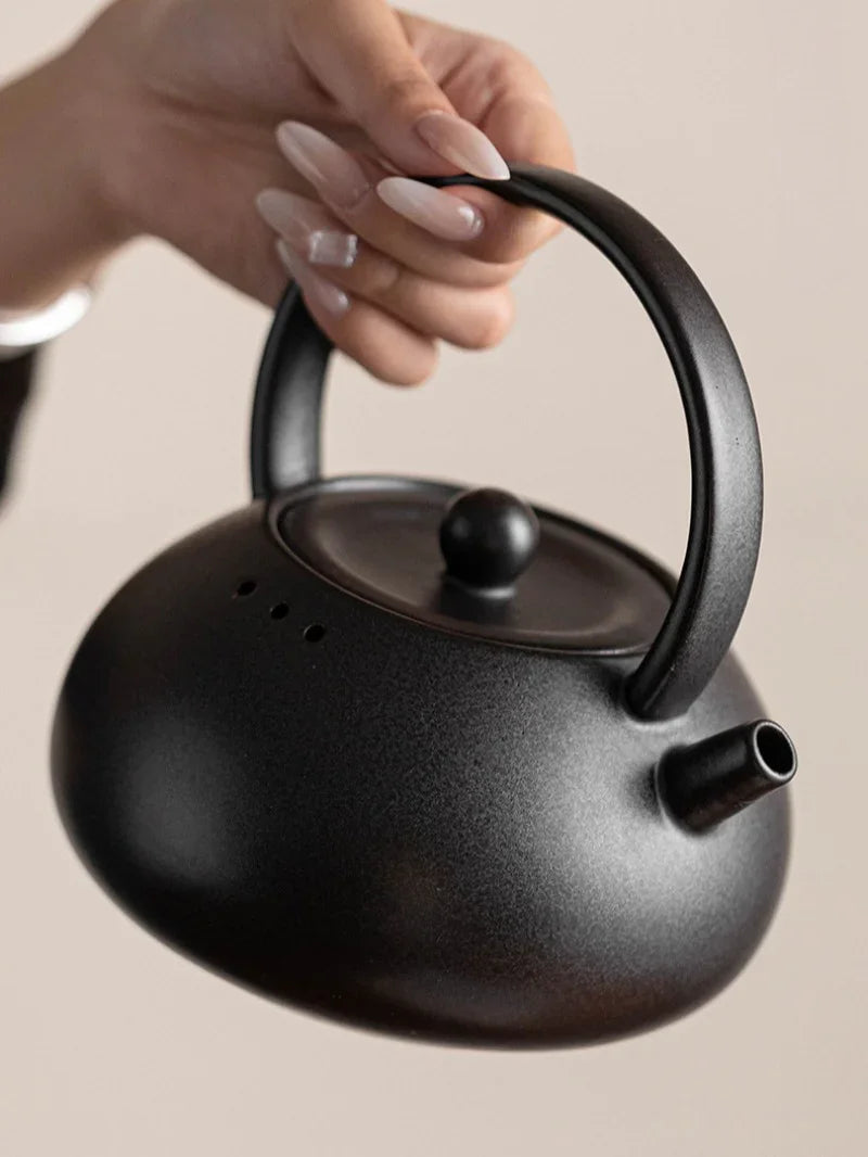 Retro Ceramic Direct Fire Teapot [Wang Yue Tiliang Pot] 800ml