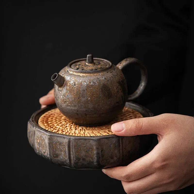 Retro Gilded Round Storage Ceramic Tea Tray (with Rattan Mat) - YIQIN TEA HOUSE | yiqinteahouse.com | retro gilded, tea tray, teaware