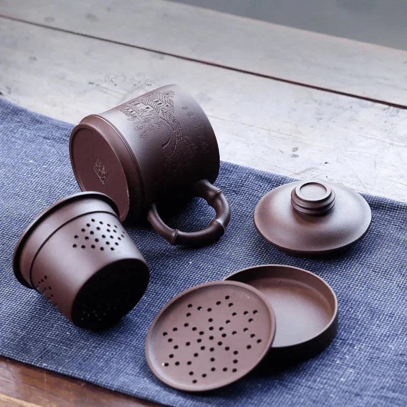 Cawan Teh Zisha Yixing dengan Penapis [Shanshui] (Zi Ni - 355ml)