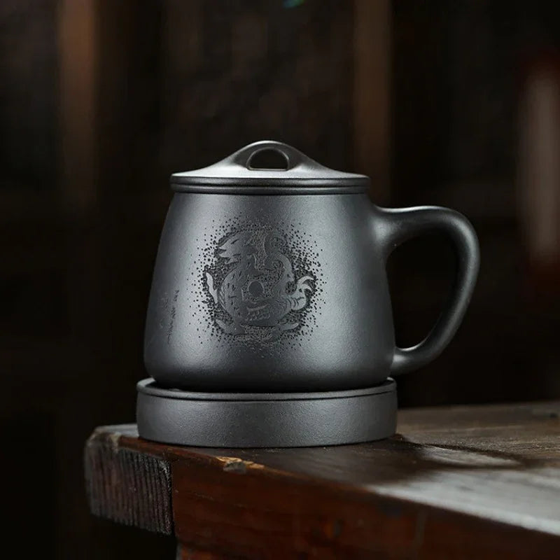 Cawan Teh Zisha Yixing dengan Penapis [Teng Long Shi Piao] (Hei Ni - 560ml)