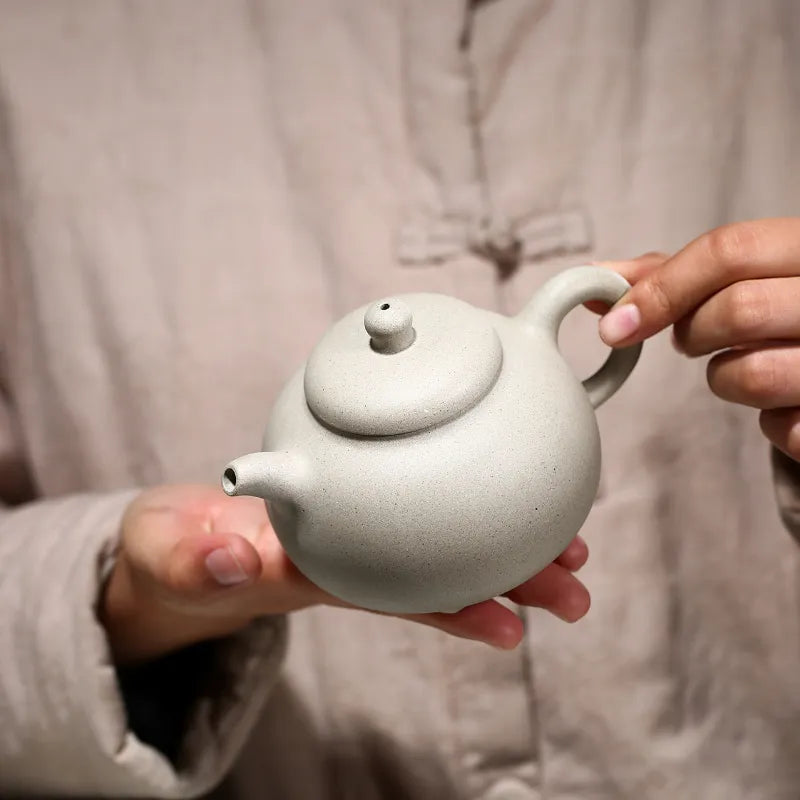 Yixing Zisha Teapot [3 Legs Ruding] (Bai Duan Ni - 290ml) - YIQIN TEA HOUSE | yiqinteahouse.com | 200-300ml, new arrival, teapot, teaware, zisha teapot