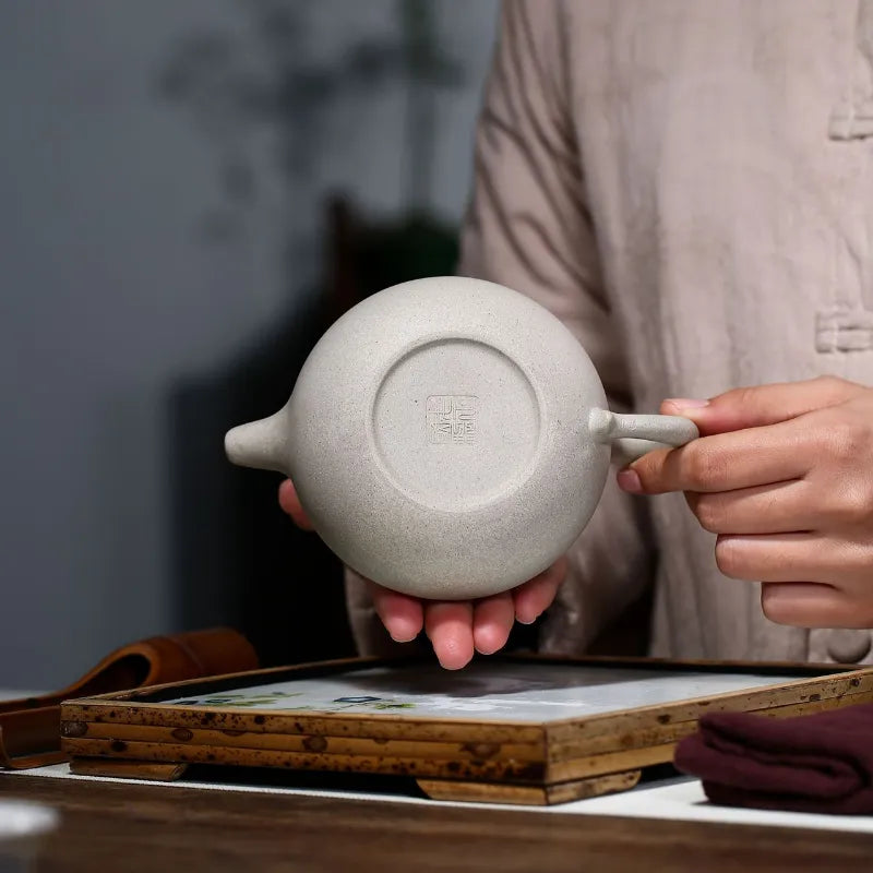 Yixing Zisha Teapot [Antique Pot] (Bai Duan Ni - 300ml) - YIQIN TEA HOUSE | yiqinteahouse.com | 200-300ml, new arrival, teapot, teaware, zisha teapot