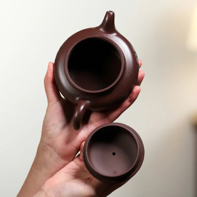 Yixing Zisha Teapot [Eight Horses Fanggu] (Zi Zhu Ni - 250ml) - YIQIN TEA HOUSE | yiqinteahouse.com | 200-300ml, teapot, teaware, zisha teapot