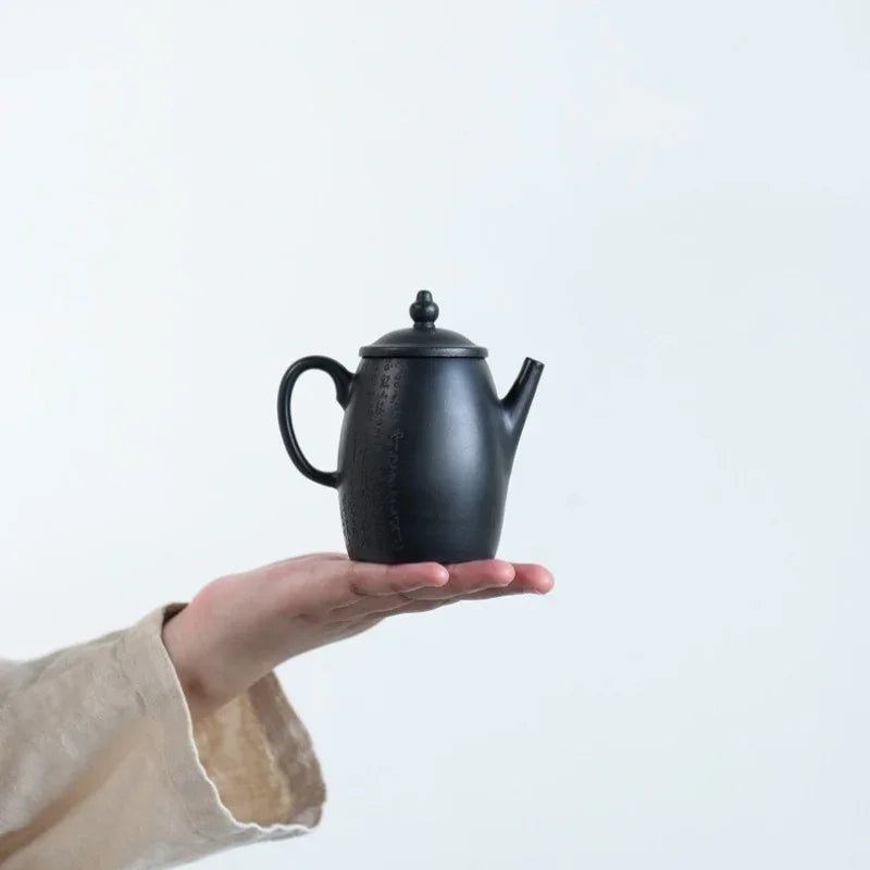 yixing-zisha-teapot-elegant-wu-jinsha-230ml-yiqin-tea-house-yiqinteahouse-com-14 - YIQIN TEA HOUSE 一沁茶舍 yiqinteahouse.com