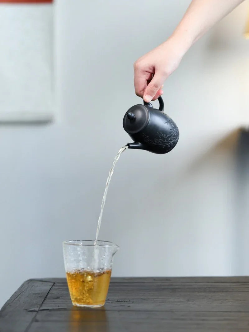yixing-zisha-teapot-elegant-wu-jinsha-230ml-yiqin-tea-house-yiqinteahouse-com-18 - YIQIN TEA HOUSE 一沁茶舍 yiqinteahouse.com