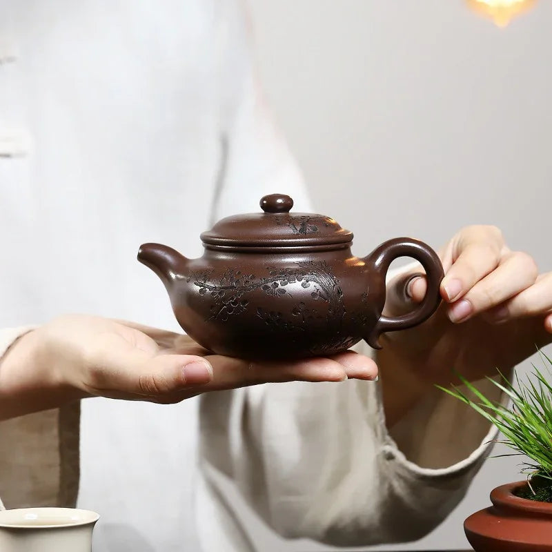 Yixing Zisha Teapot [Frangrant Fanggu] (Zi Ni - 260ml)