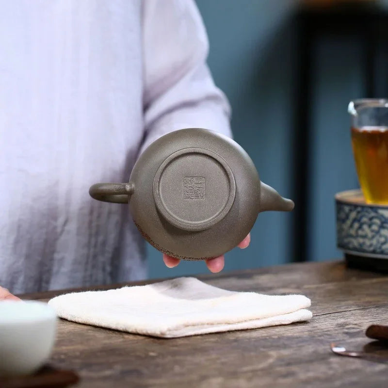 Yixing Zisha Teapot [Gao Pan Hu] (Xue Ke Qing - 300ml)