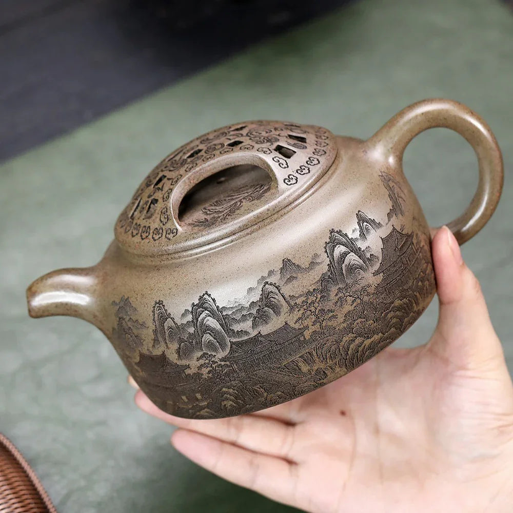 Teko Yixing Zisha [Guanshan Niu Gai Pot] (Chenxiang Ni Pembakaran Kayu Api - 700ml)