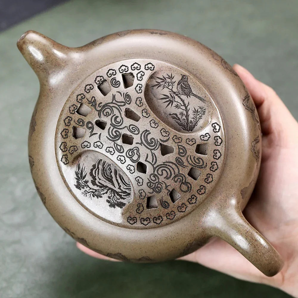 Teko Yixing Zisha [Guanshan Niu Gai Pot] (Chenxiang Ni Pembakaran Kayu Api - 700ml)