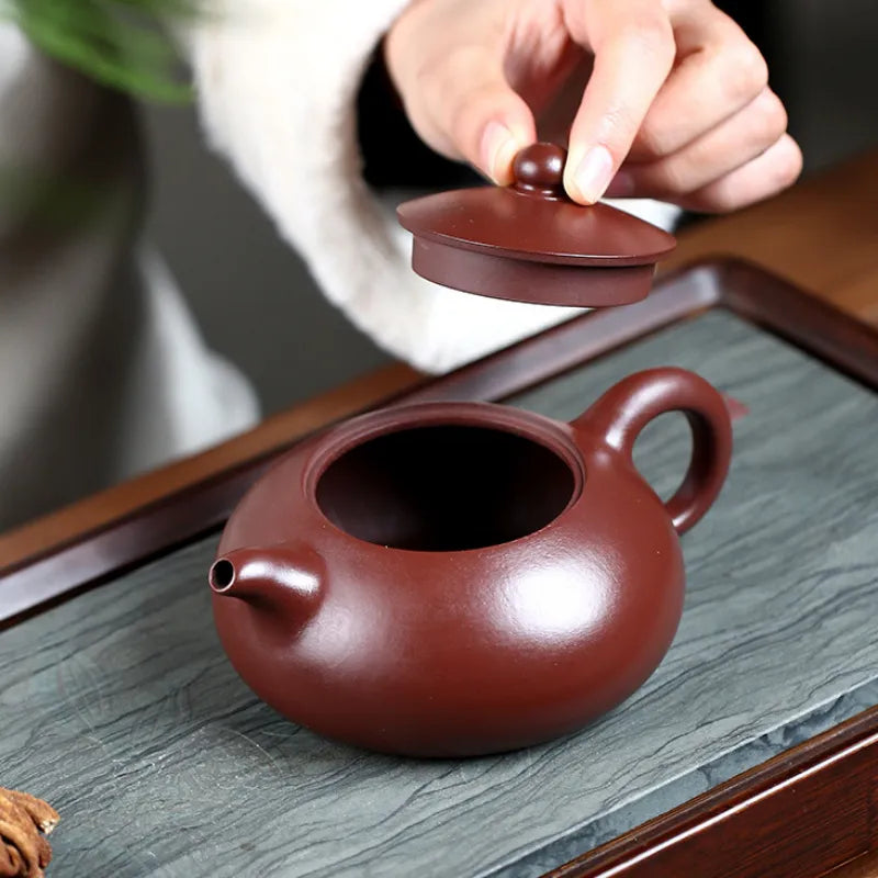 Yixing Zisha Teapot [Half Moon Pot] (Lao Zi Ni - 325ml) - YIQIN TEA HOUSE | yiqinteahouse.com | >300ml, new arrival, teapot, teaware, zisha teapot