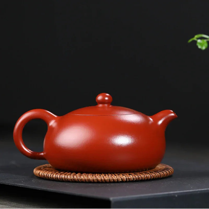 yixing-zisha-teapot-half-moon-pot-zhu-ni-280ml-yiqin-tea-house-yiqinteahouse-com-2 - YIQIN TEA HOUSE 一沁茶舍 yiqinteahouse.com