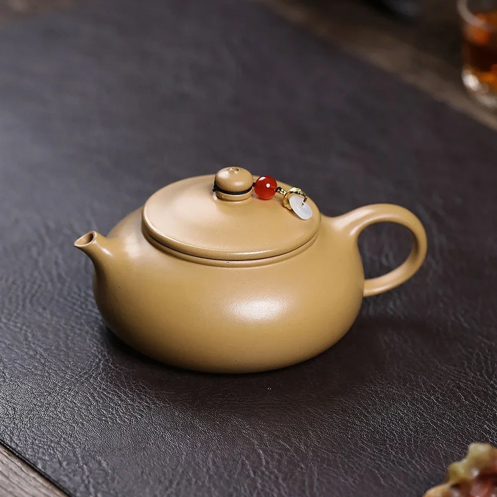 yixing-zisha-teapot-han-jiang-huangjin-duan-ni-170ml-yiqin-tea-house-yiqinteahouse-com-3 - YIQIN TEA HOUSE 一沁茶舍 yiqinteahouse.com