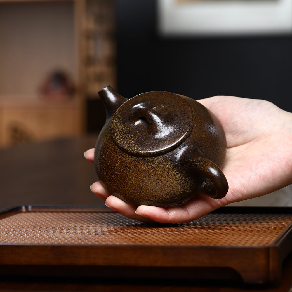 Yixing Zisha Teapot [Jingzhou Shi Piao] (Zhima Duan Ni - 250ml) - YIQIN TEA HOUSE | yiqinteahouse.com | 200-300ml, new arrival, teapot, teaware, zisha teapot