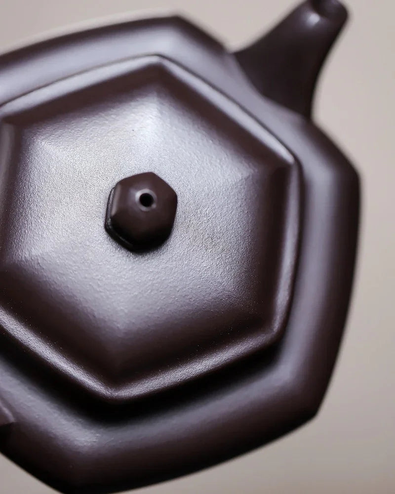 Yixing Zisha Teapot [Liufang Fanggu] (Zi Ni - 200ml) - YIQIN TEA HOUSE | yiqinteahouse.com | 200-300ml, teapot, teaware, zisha teapot