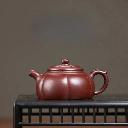 Yixing Zisha Teapot [Lotus Ban Piao] (Zi Ni - 170ml)