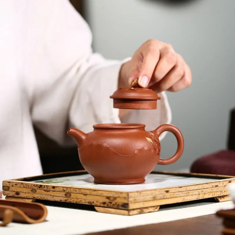 Yixing Zisha Teapot [Lotus Duo Zhi] (Hong Jiang Po Ni - 250ml)