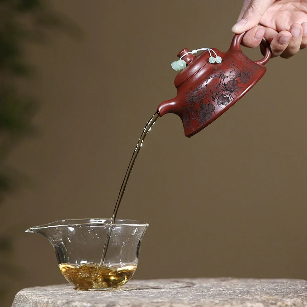 Yixing Zisha Teapot [Lotus Hat] (Long Xue Sha - 170ml)
