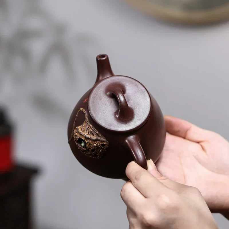 Teko Yixing Zisha [Lotus Pod Gao Shi Piao] (Zi Zhu Ni - 320ml)