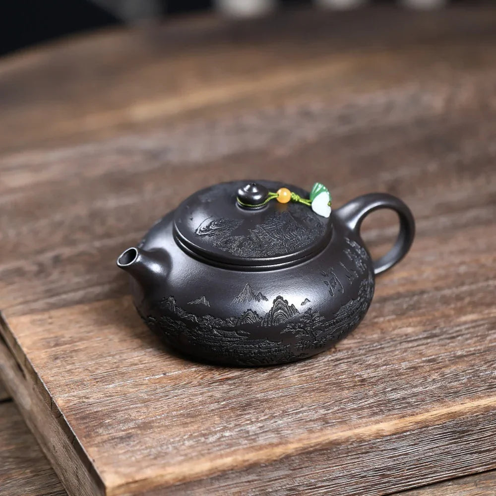 宜兴紫砂茶壶 [山河锦绣] (石黄 - 250ml)