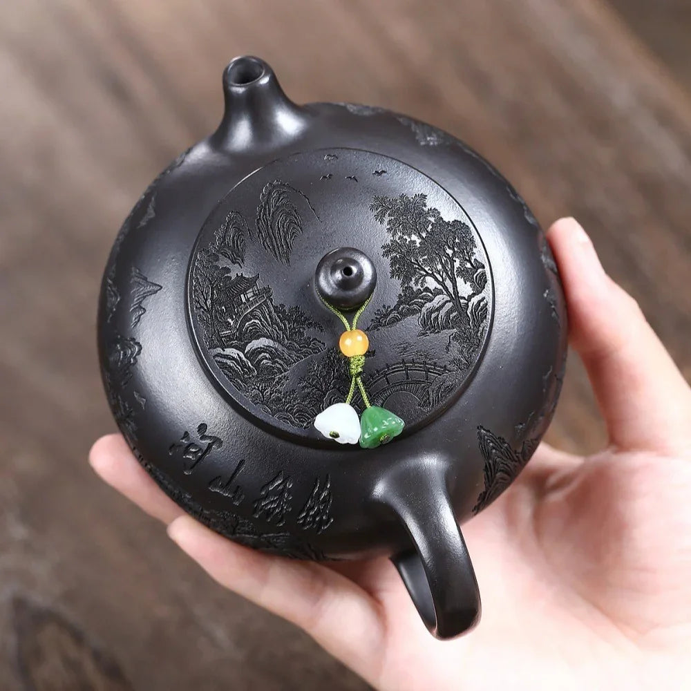 宜兴紫砂茶壶 [山河锦绣] (石黄 - 250ml)