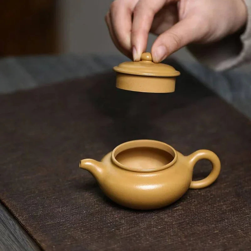 Teko Zisha Yixing [Mini Fanggu Pot] (Huangjin Zhu Ni - 100ml)