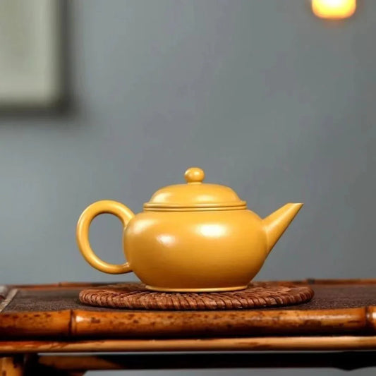 Yixing Zisha Teapot [Mini Shui Ping Pot] (Huangjin Zhu Ni - 120ml)
