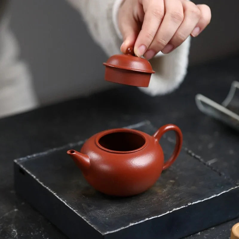 yixing-zisha-teapot-mini-shui-ping-zhu-ni-130ml-yiqin-tea-house-yiqinteahouse-com-4 - YIQIN TEA HOUSE 一沁茶舍 yiqinteahouse.com