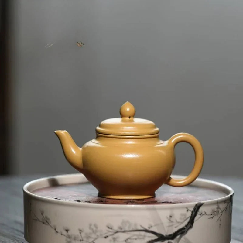 Théière Yixing Zisha [Mini Pot Xiao Ying] (Huangjin Zhu Ni - 110 ml)