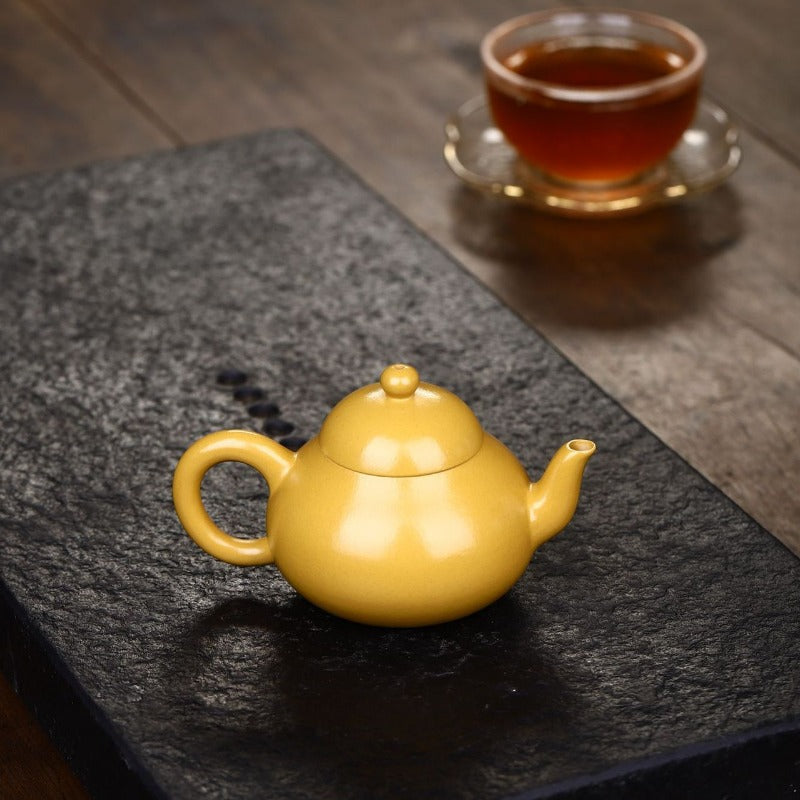 Yixing Zisha Teapot [Pear Pot] (Huangjin Zhu Ni - 110ml) - YIQIN TEA HOUSE | yiqinteahouse.com | <200ml, teapot, teaware, zisha teapot