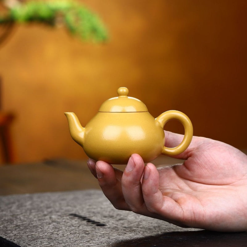 Yixing Zisha Teapot [Pear Pot] (Huangjin Zhu Ni - 110ml) - YIQIN TEA HOUSE | yiqinteahouse.com | <200ml, teapot, teaware, zisha teapot